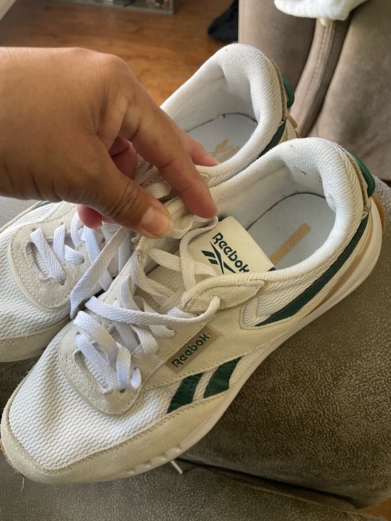 Reebok Shoes - Reebok women’s sneaker shoes